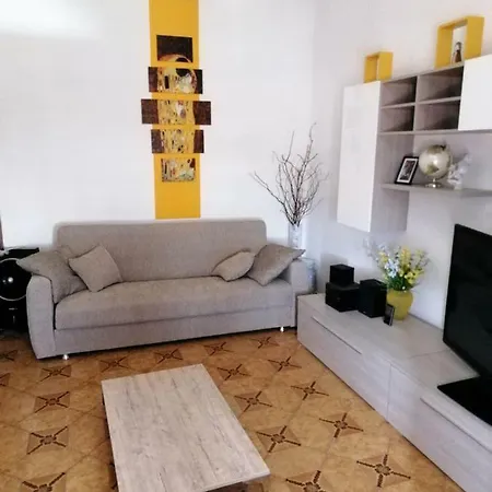 St. Joseph 's Suite011015-lt-1440