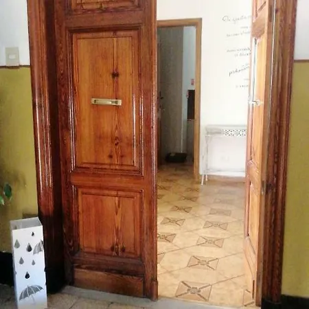 Homestay szállás St. Joseph 's Suite011015-lt-1440 La Spezia